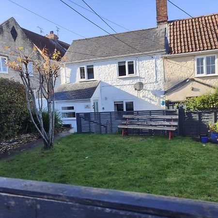 Daisy Cottage Warminster Exterior photo